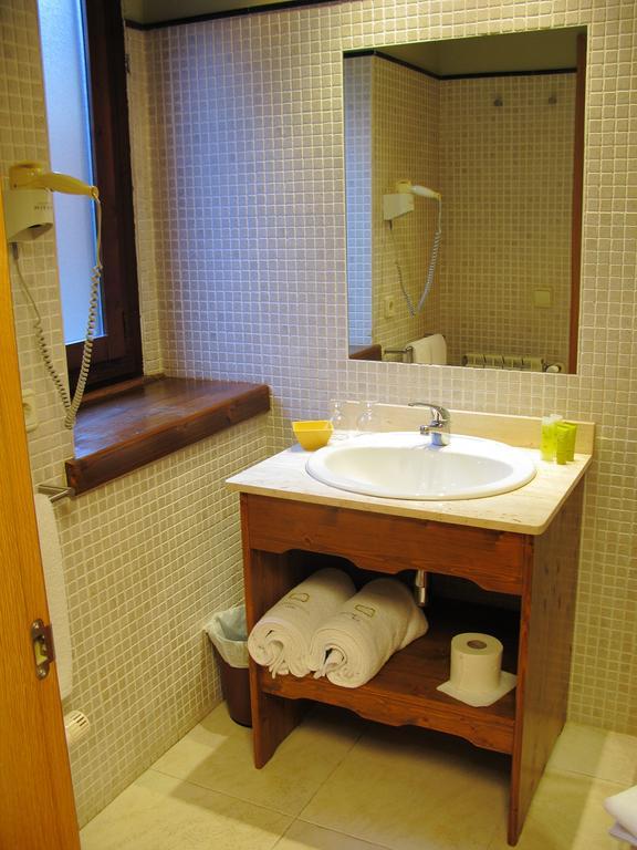 Peira Blanca Hotel Gastronomico Garós Kamer foto